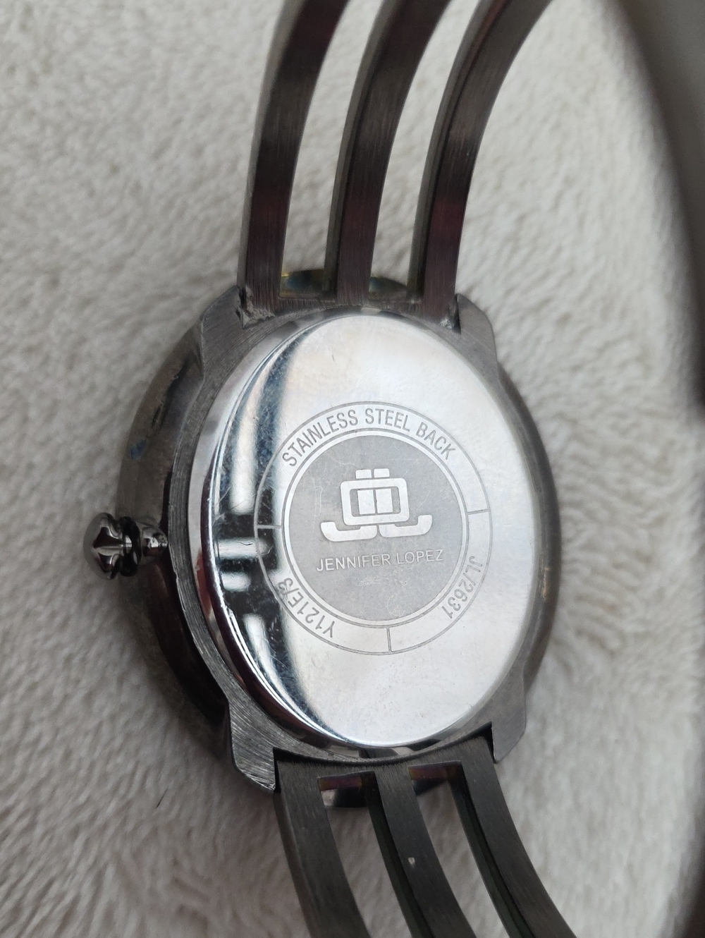 Jennifer Lopez JLO Gunmetal Crystal Bangle Watch Mother of Pearl Dial - Picture 4 of 4